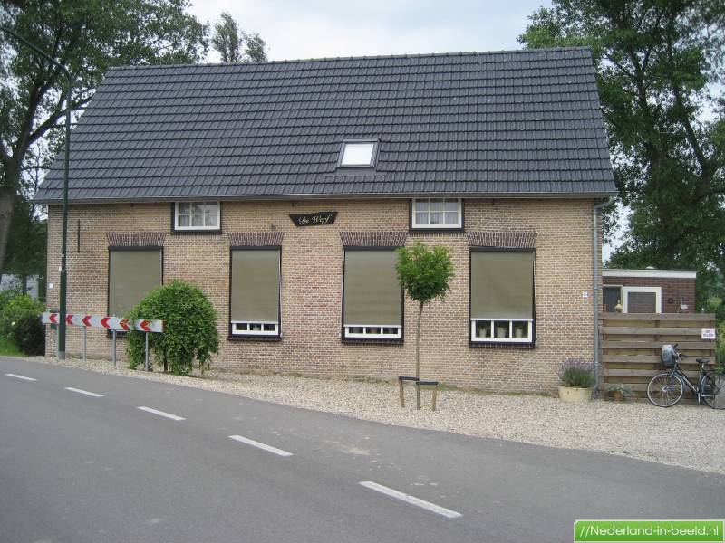 Wijk En Aalburg > Maasdijk luchtfoto's / foto's Nederlandinbeeld.nl